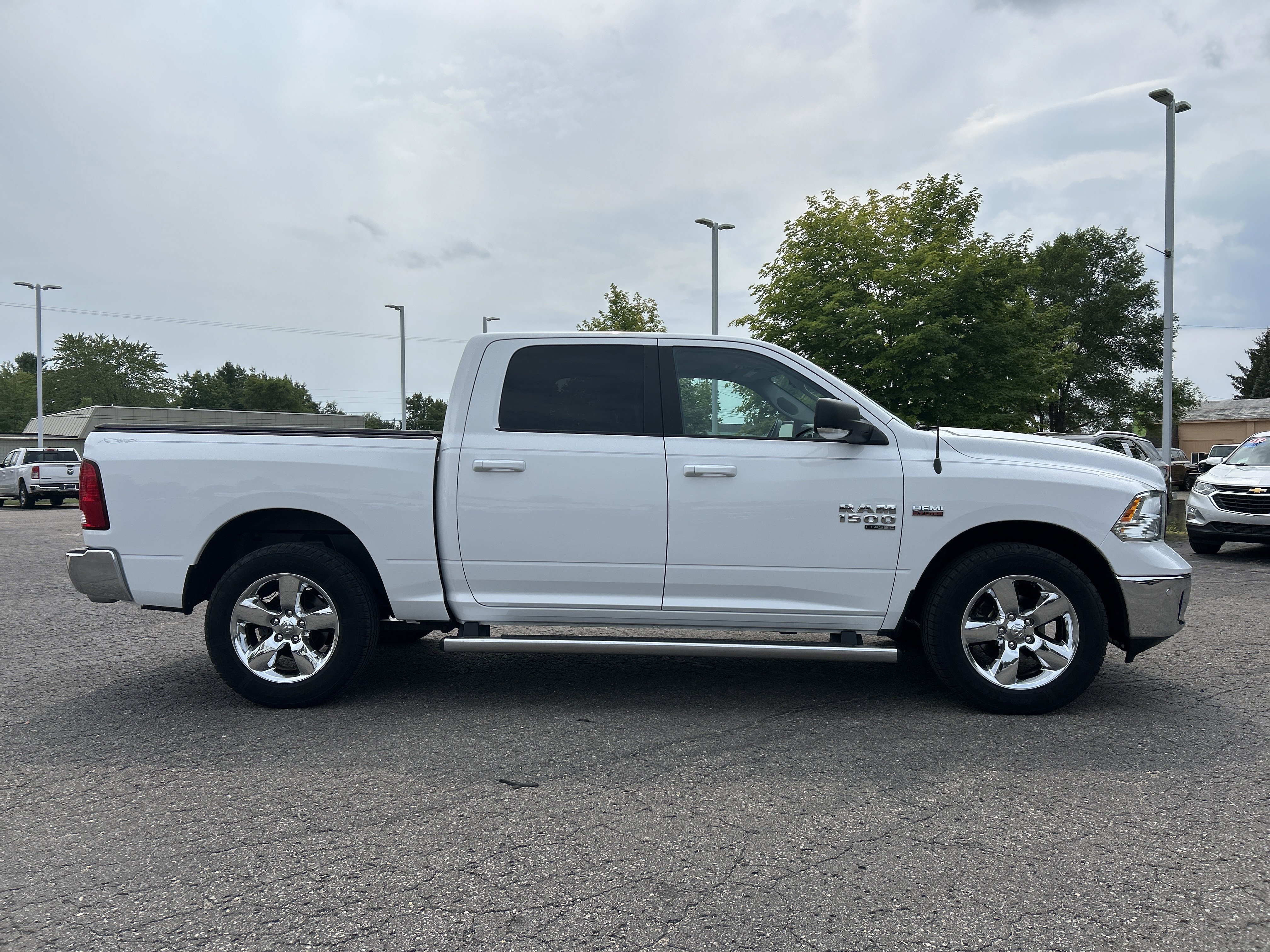 Used 2019 RAM 1500 Big Horn AWD/4WD image 2