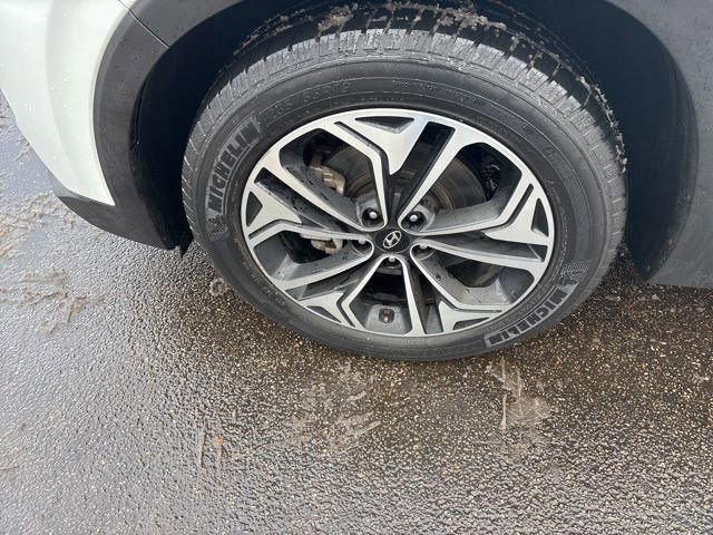 Used 2019 Hyundai Santa Fe Ultimate w/ Cargo Package image 51