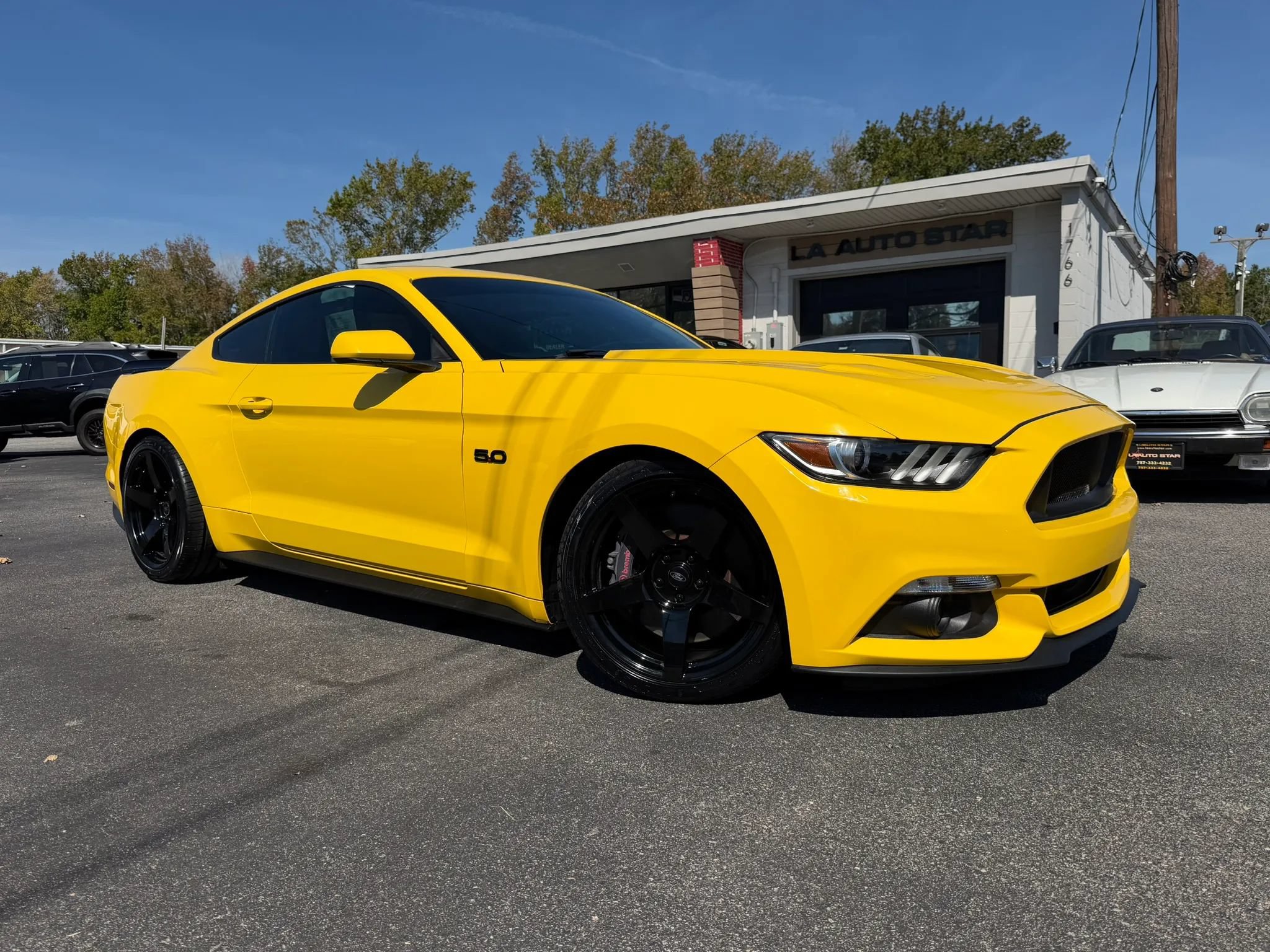 Used 2017 Ford Mustang GT w/ Black Accent Package