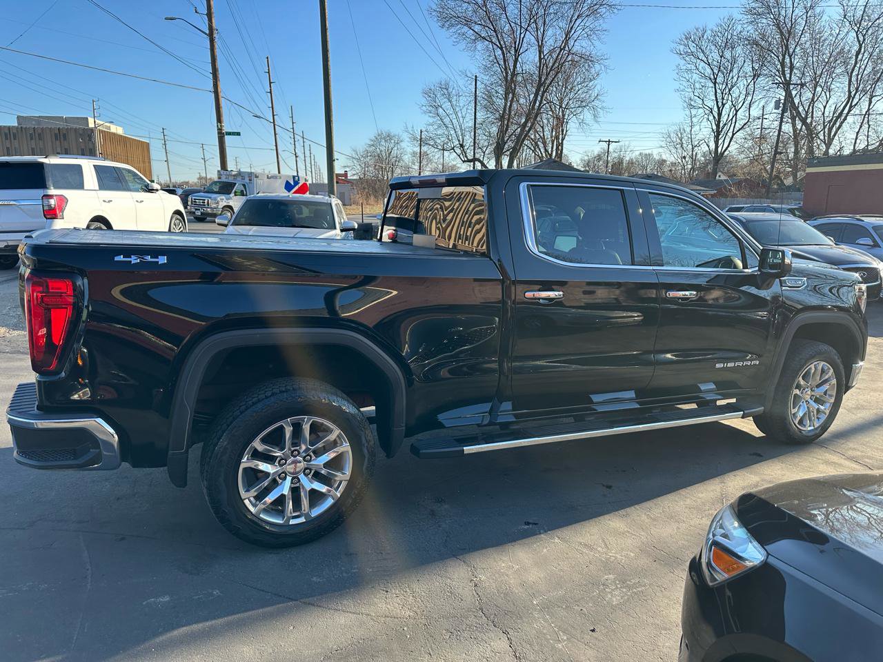 Used 2019 GMC Sierra 1500 SLT w/ SLT Premium Plus Package image 13