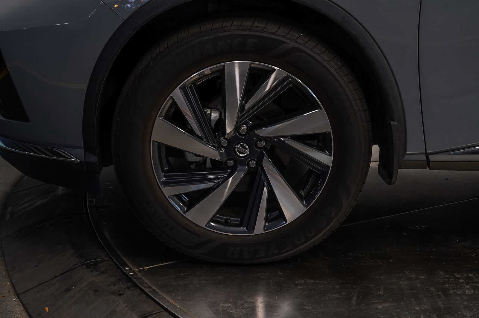 Used 2022 Nissan Murano SL FWD image 9