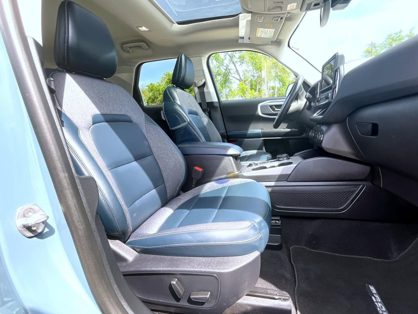 Used 2023 Ford Bronco Sport Outer Banks w/ Tech Package AWD/4WD image 18