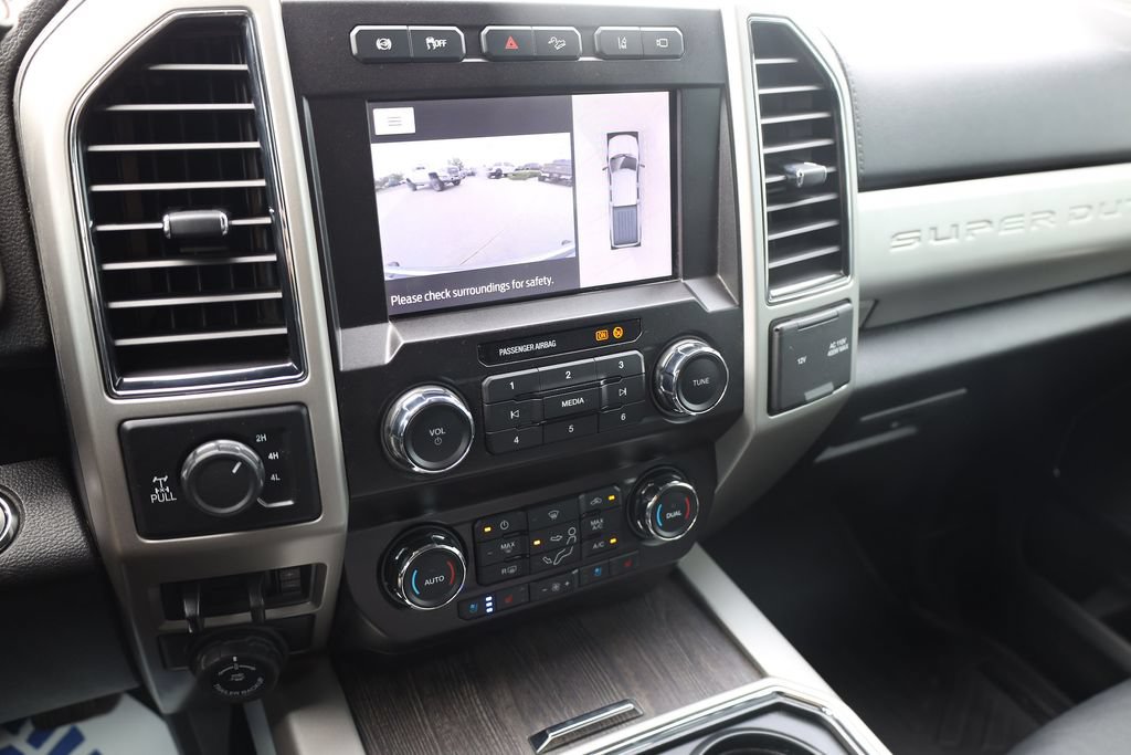 Used 2020 Ford F350 Lariat w/ Lariat Ultimate Package AWD/4WD image 15
