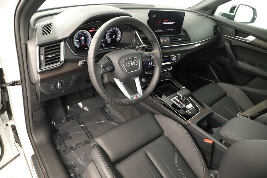 Certified 2025 Audi Q5 e Premium Plus w/ Premium Plus Package image 15