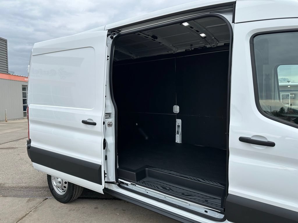 New 2026 Ford Transit 350 148 Medium Roof AWD w/ Load Area Protection Package image 10