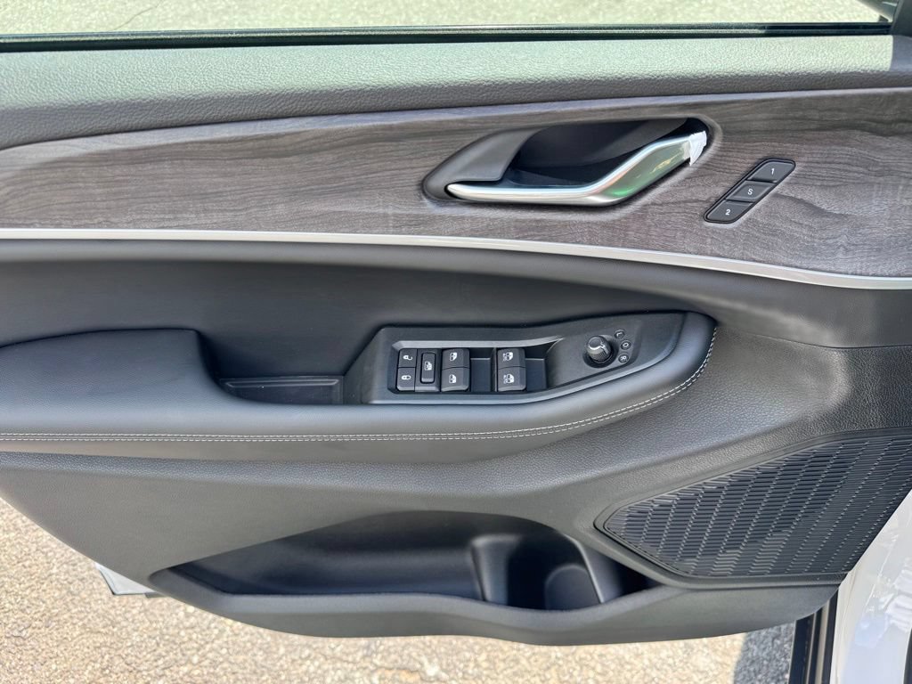 New 2026 Jeep Grand Cherokee Limited AWD/4WD image 9