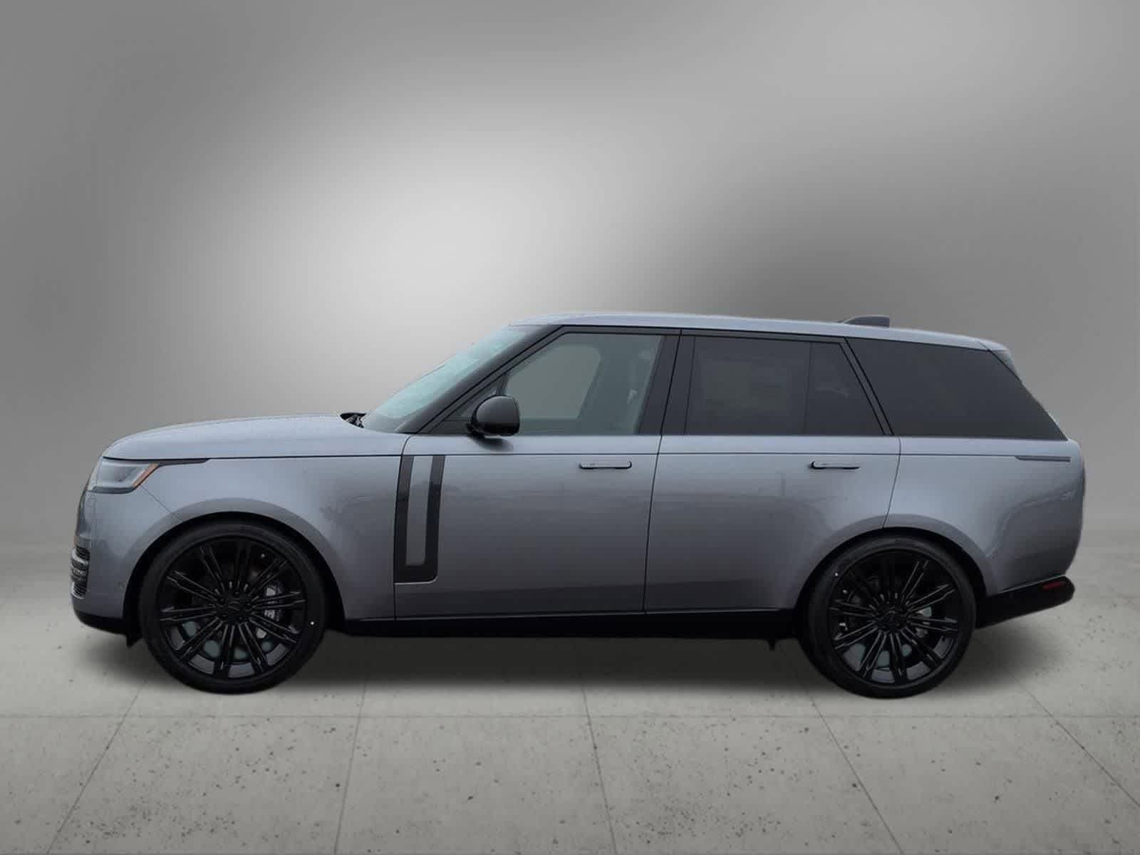 New 2026 Land Rover Range Rover SE AWD/4WD image 3