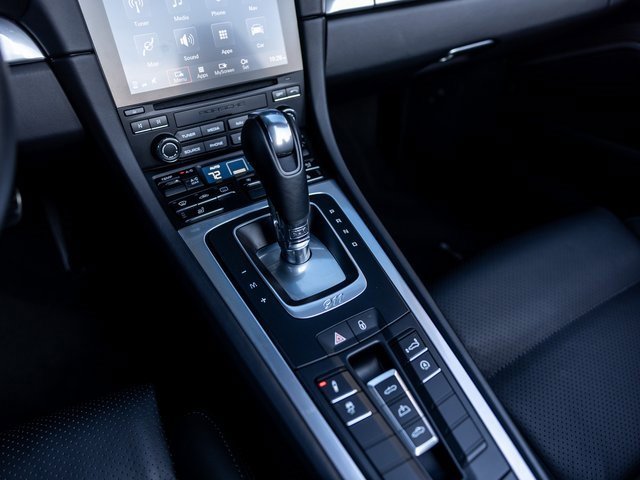 Certified 2017 Porsche 911 Turbo image 33