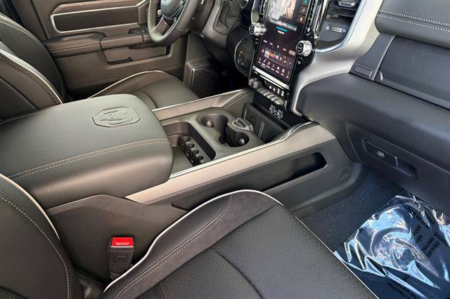 New 2027 RAM 2500 Laramie AWD/4WD image 11