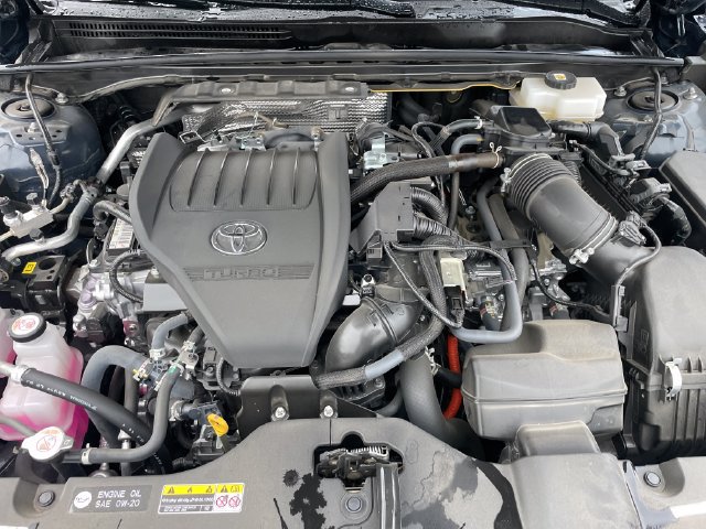 Certified 2026 Toyota Crown Platinum AWD/4WD image 31