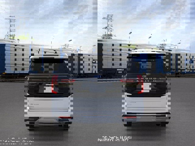 New 2026 Ford Expedition Platinum w/ Driver's Package image 5