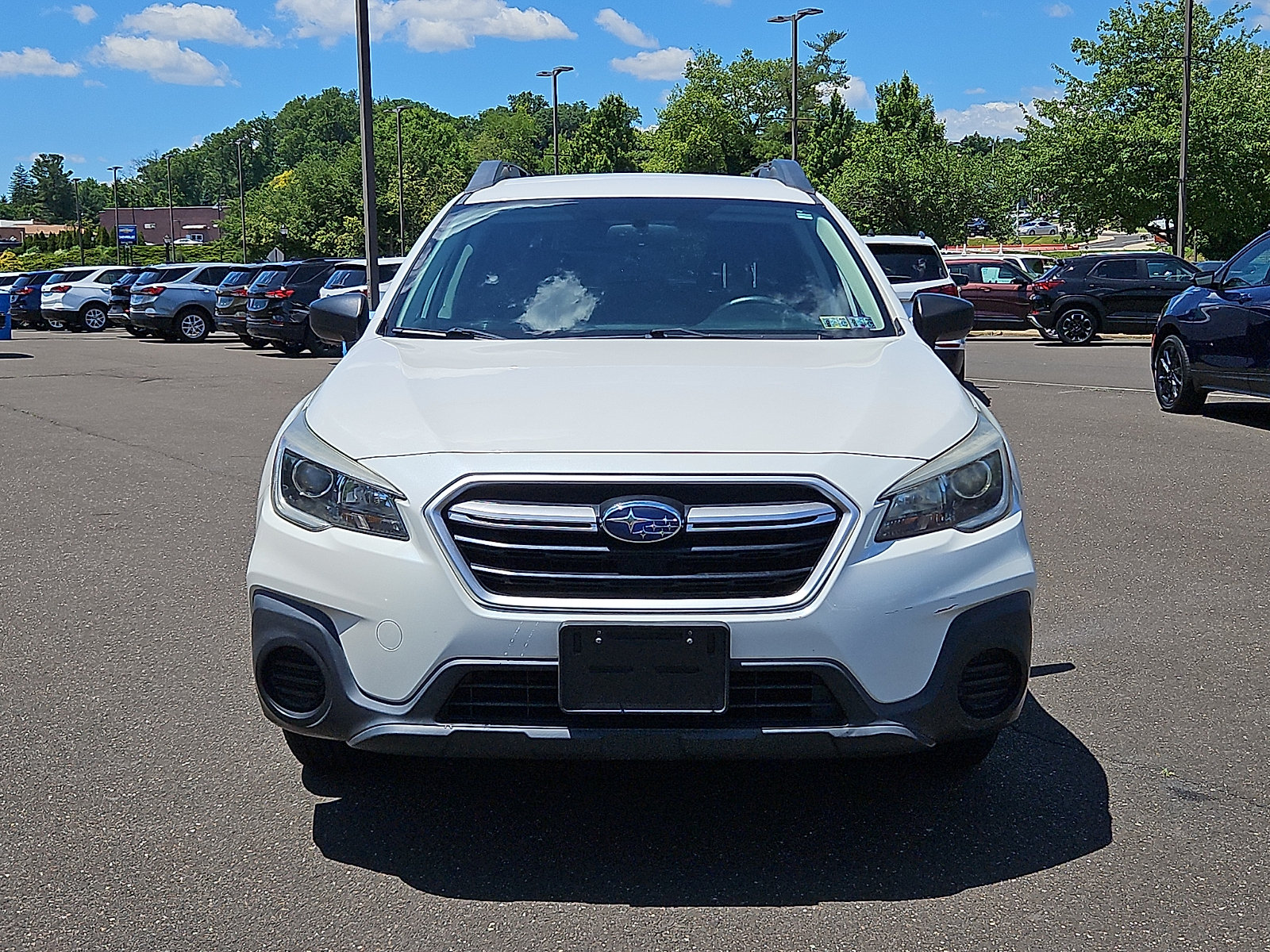 Used 2018 Subaru Outback 2.5i AWD/4WD image 2