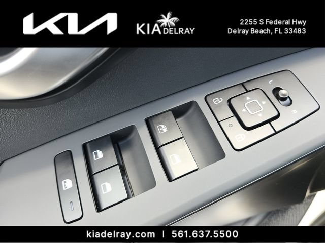 New 2026 Kia Niro LX FWD image 17
