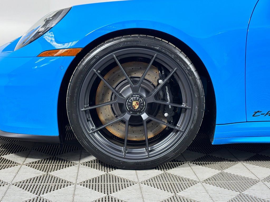 New 2026 Porsche 911 Carrera GTS RWD image 41
