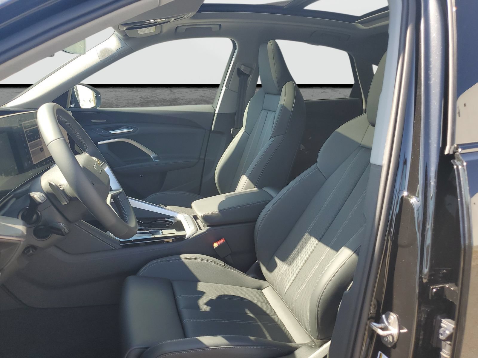 New 2026 Audi Q5 Premium Plus AWD/4WD image 18