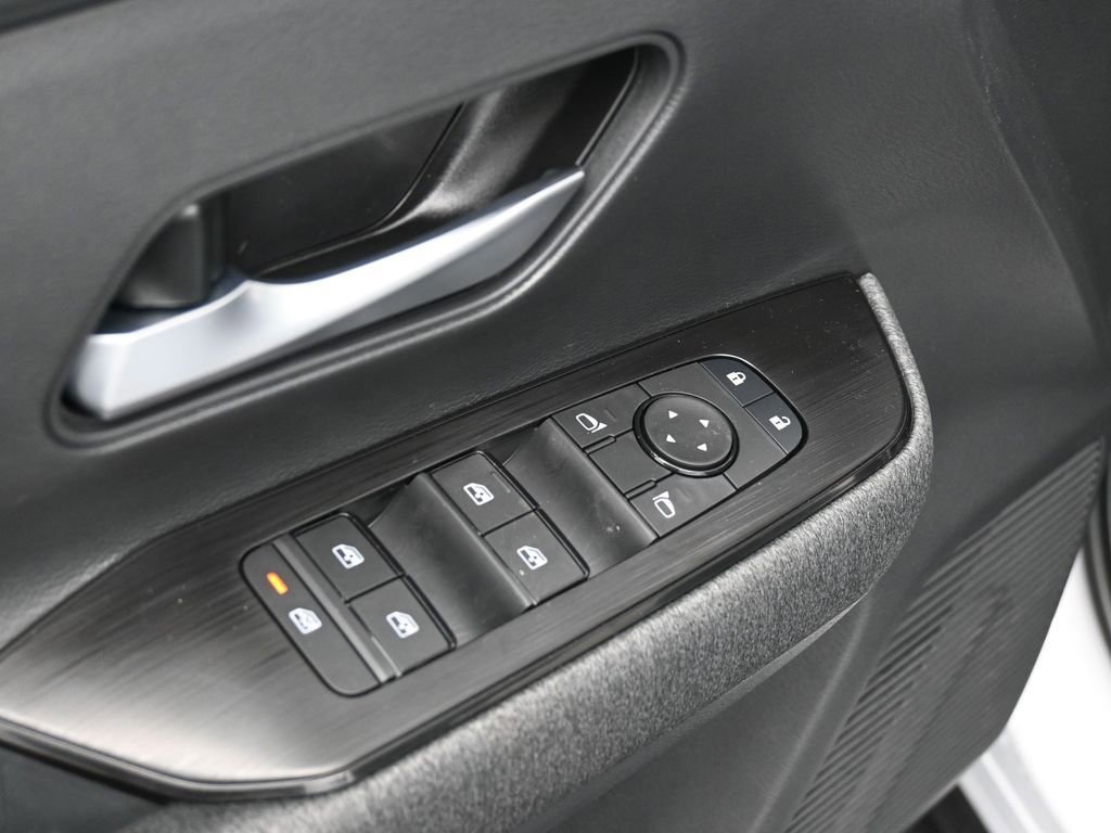 New 2026 Nissan Kicks SV w/ SV Premium Package AWD/4WD image 14