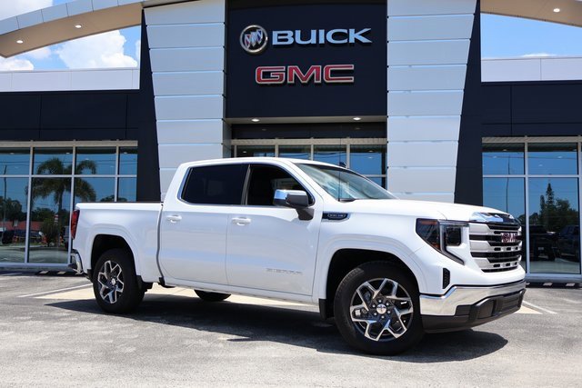 New 2026 GMC Sierra 1500 SLE w/ Preferred Package