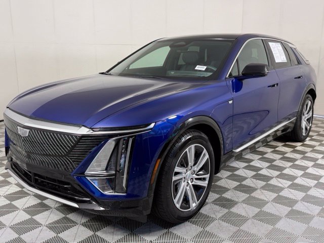 Used 2024 Cadillac Lyriq Tech w/ Driver Assist Package RWD image 2