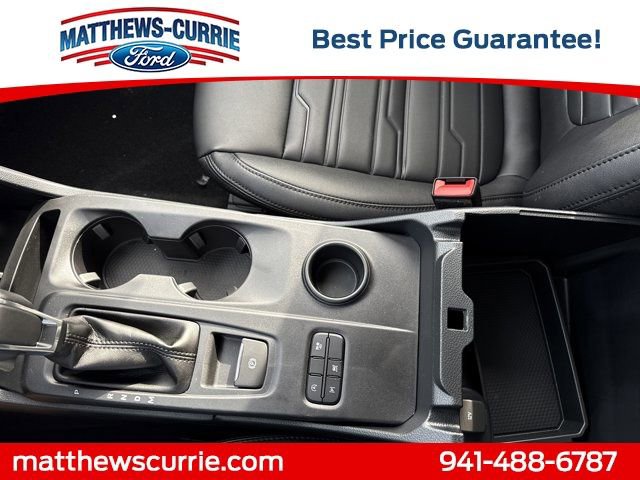 New 2026 Ford Ranger Lariat w/ Black Appearance Package image 13