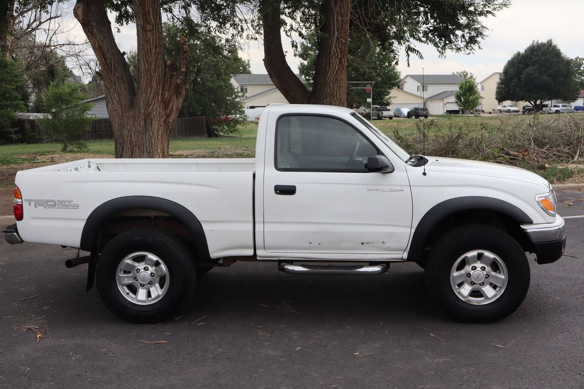 Used 2003 Toyota Tacoma 4x4 Regular Cab image 3
