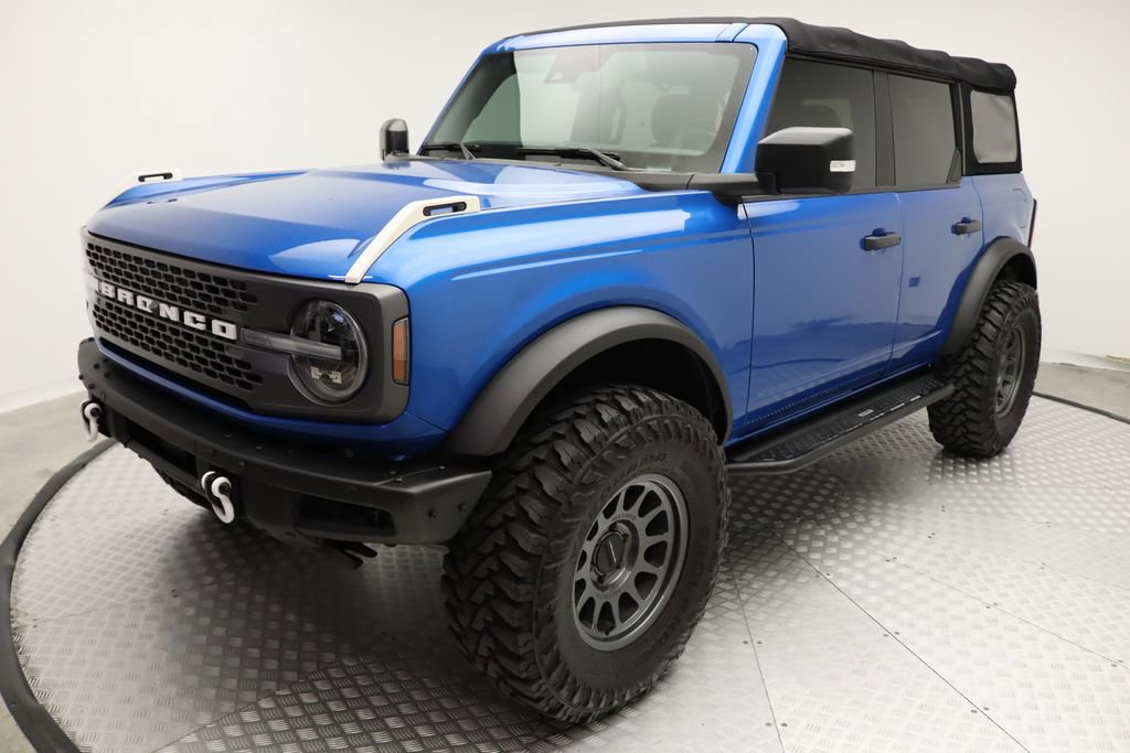 Used 2021 Ford Bronco Badlands image 2