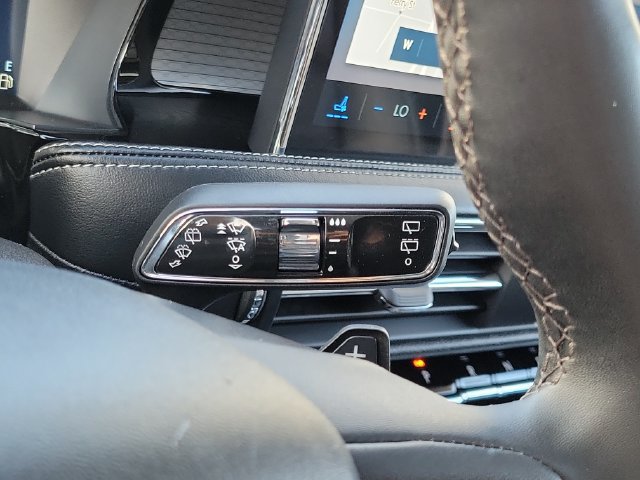 Used 2023 Lincoln Corsair AWD w/ Equipment Group 101A image 19