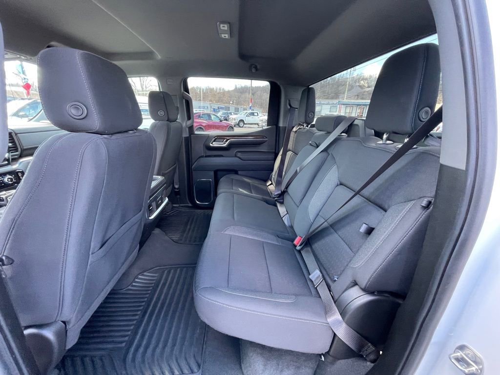 Used 2024 GMC Sierra 1500 Elevation image 18
