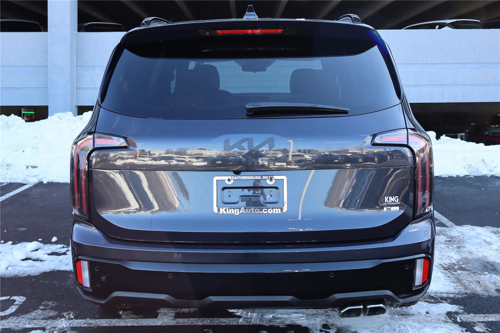 Used 2025 Kia Telluride SX Prestige X-Line image 4