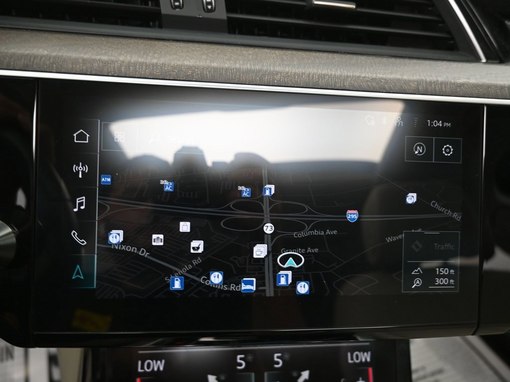 Used 2024 Audi Q8 e-tron Premium image 17