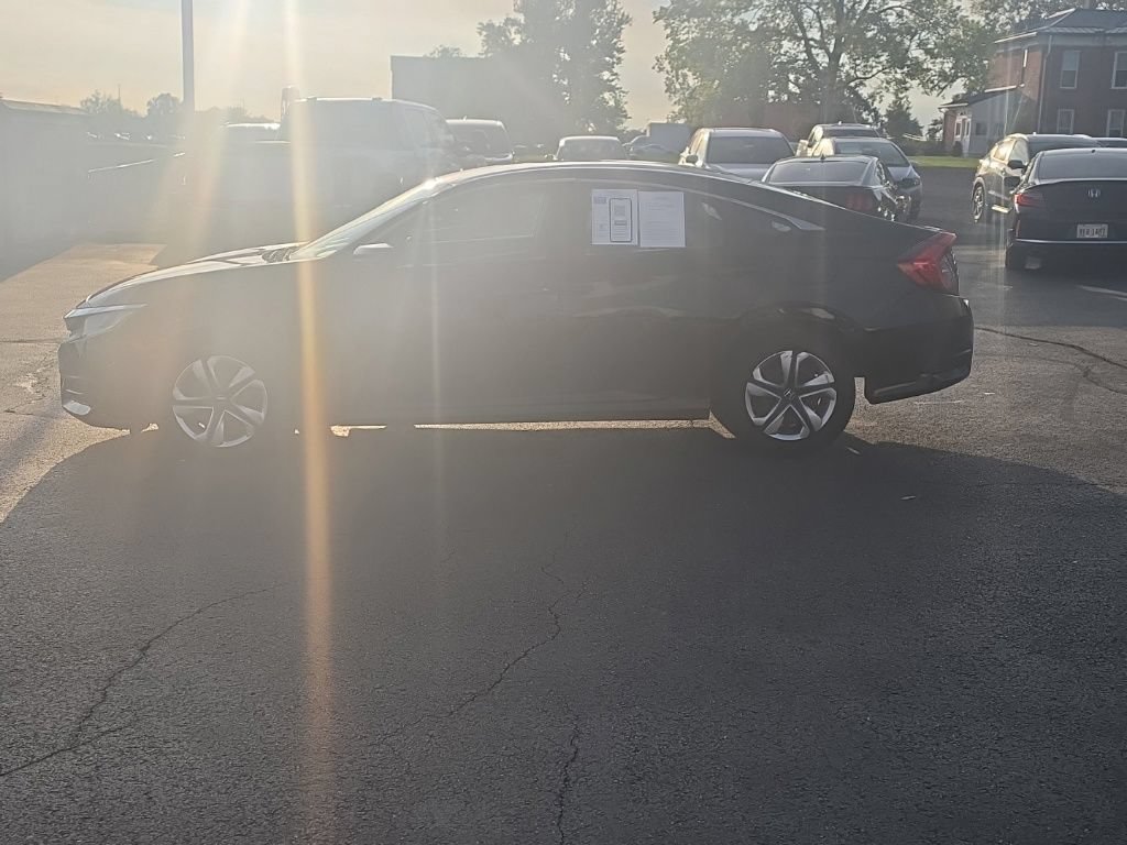 Certified 2018 Honda Civic LX image 4