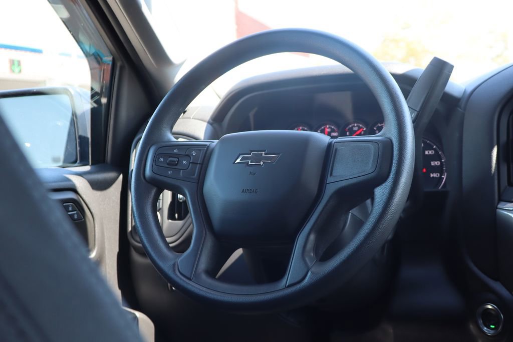 Used 2025 Chevrolet Silverado 1500 Custom Trail Boss w/ LPO, Dark Essentials Package image 46