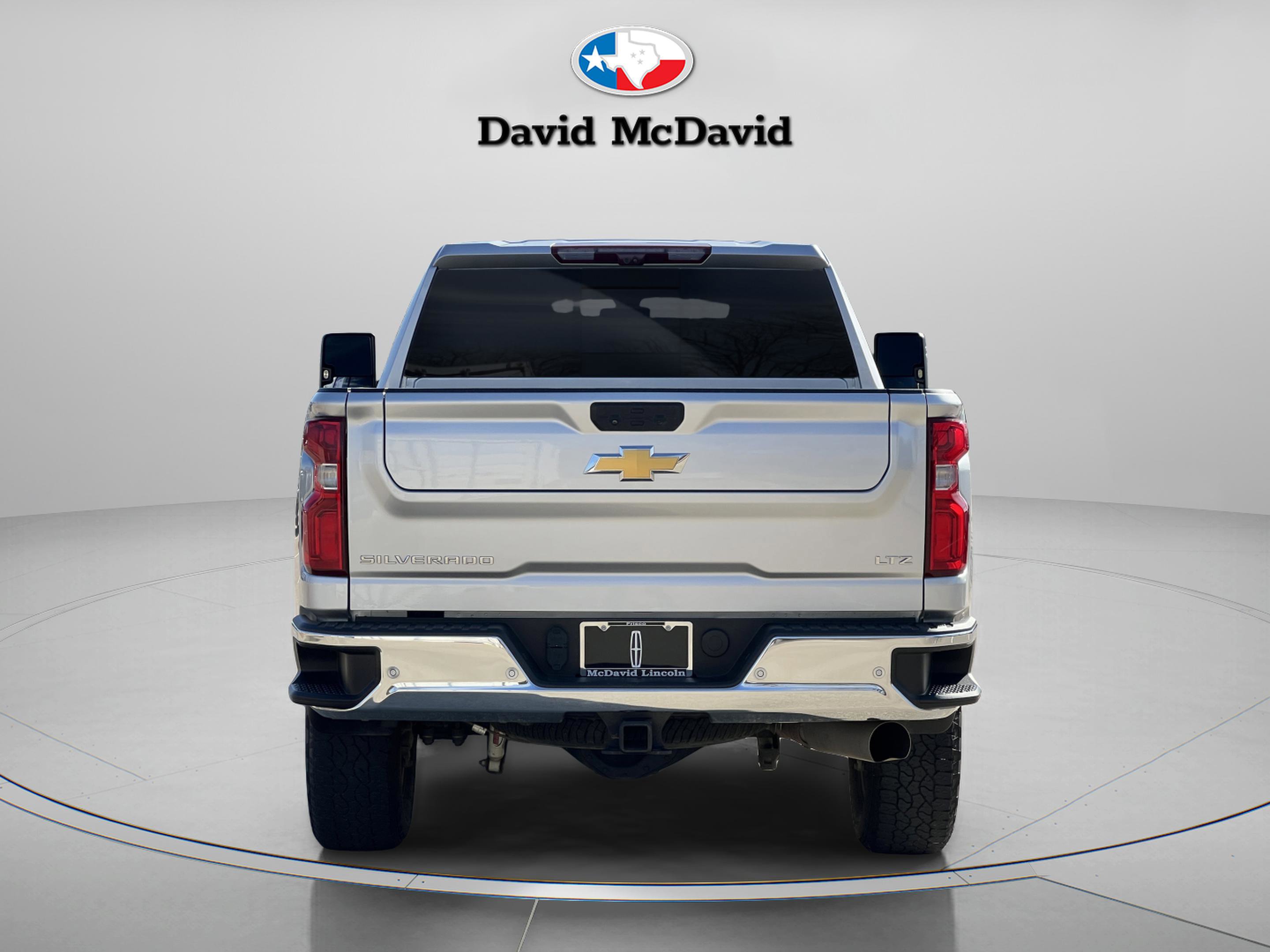 Used 2023 Chevrolet Silverado 2500 LTZ w/ LTZ Premium Package image 6