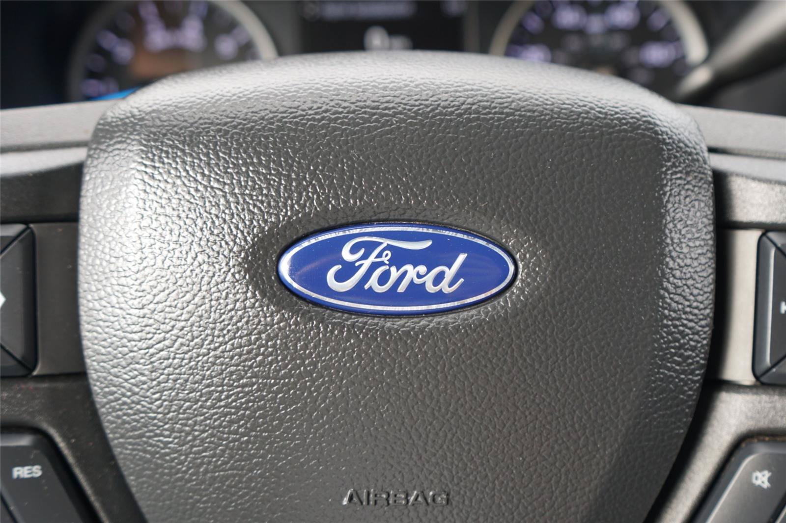 Certified 2022 Ford F350 XLT w/ XLT Value Package RWD image 15