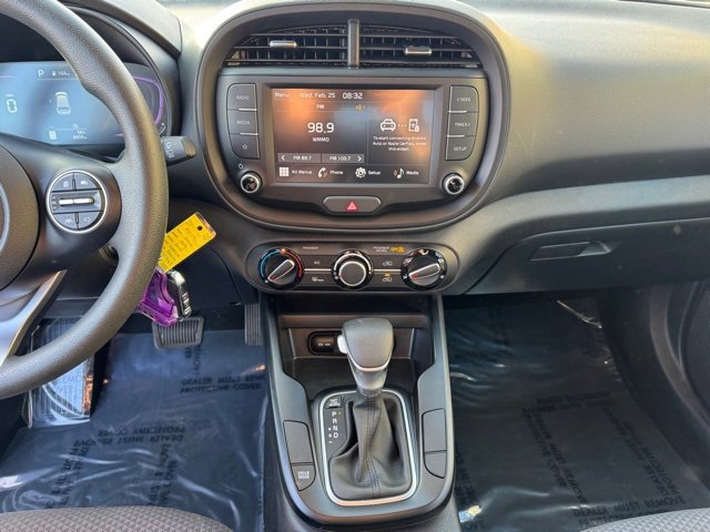 Certified 2025 Kia Soul LX image 20