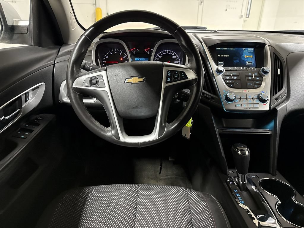 Used 2017 Chevrolet Equinox LT w/ Convenience Package FWD image 11