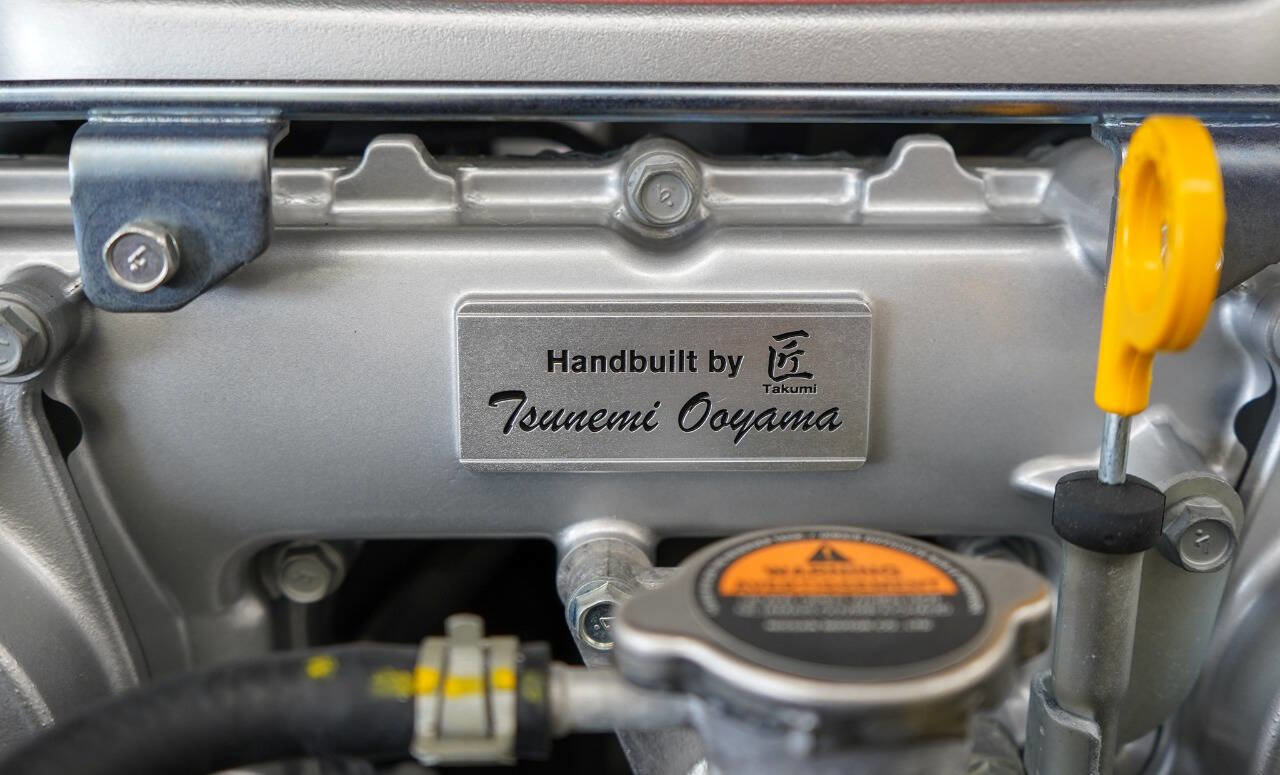 Used 2021 Nissan GT-R Premium image 36