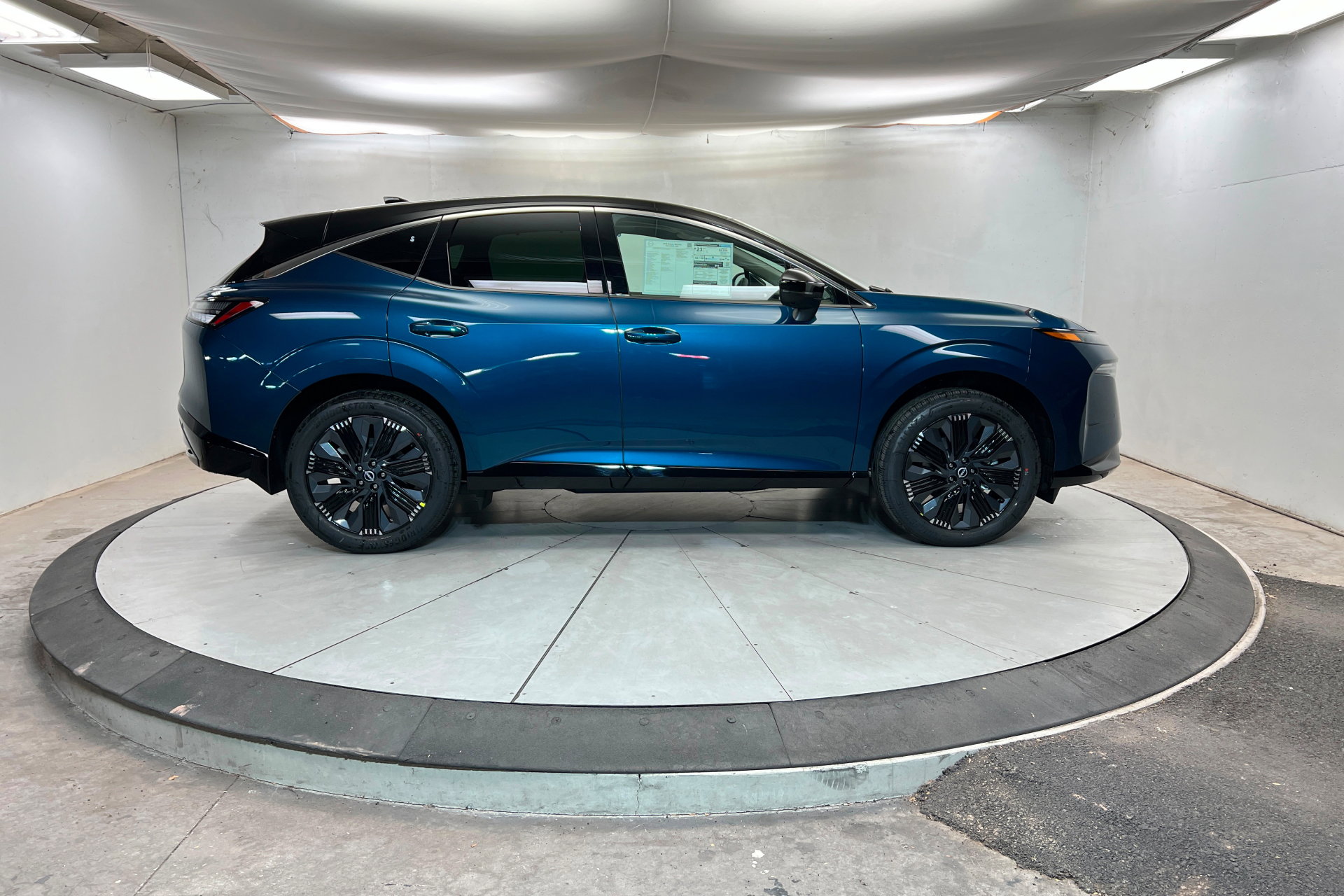 New 2026 Nissan Murano Platinum w/ Cargo Package image 6