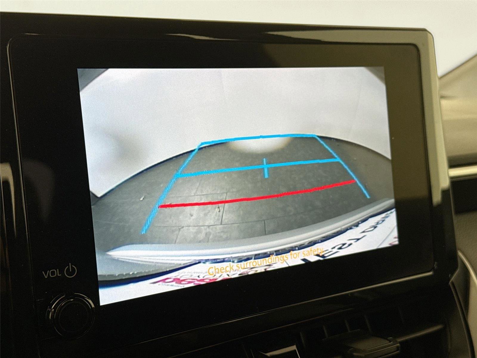 Certified 2025 Toyota Corolla SE image 25