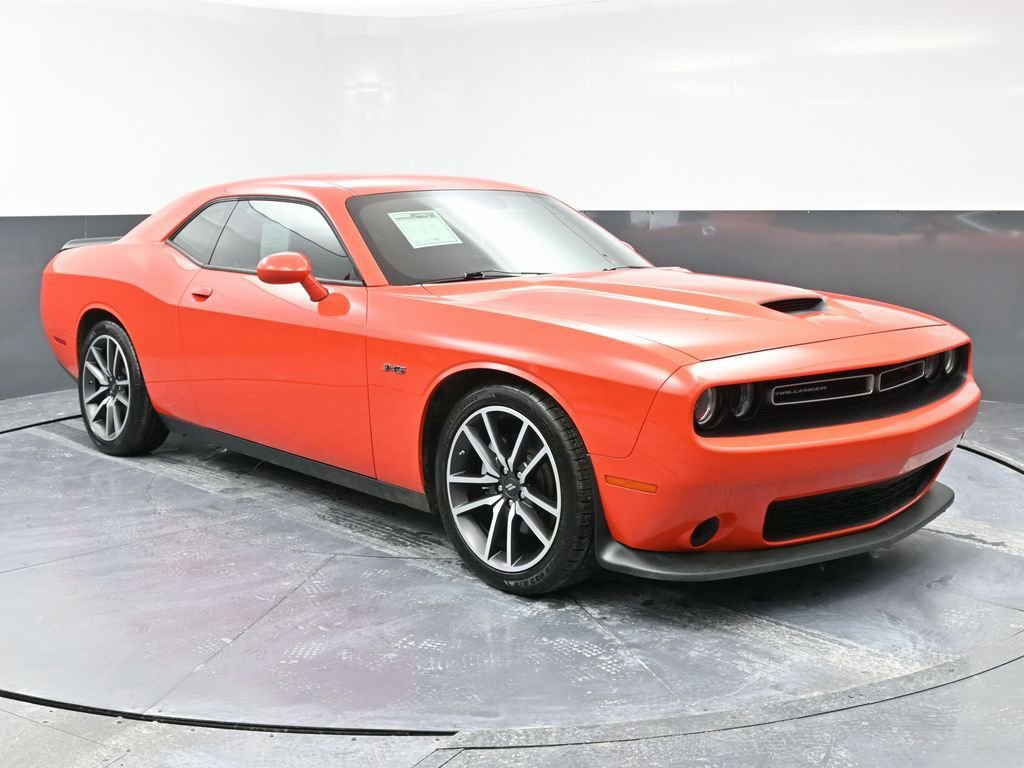 Used 2023 Dodge Challenger R/T image 3