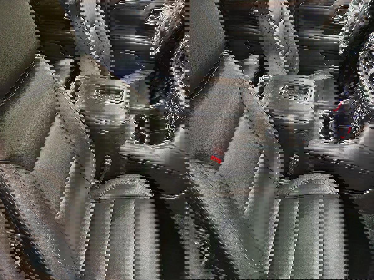 Used 2021 Chevrolet Suburban Z71 image 29