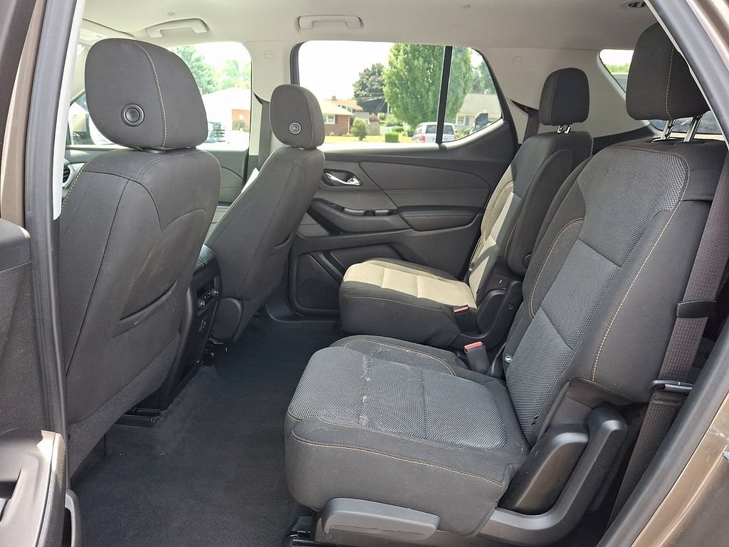 Used 2020 Chevrolet Traverse LT AWD/4WD image 12