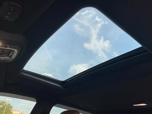 Used 2023 RAM 3500 Limited image 24