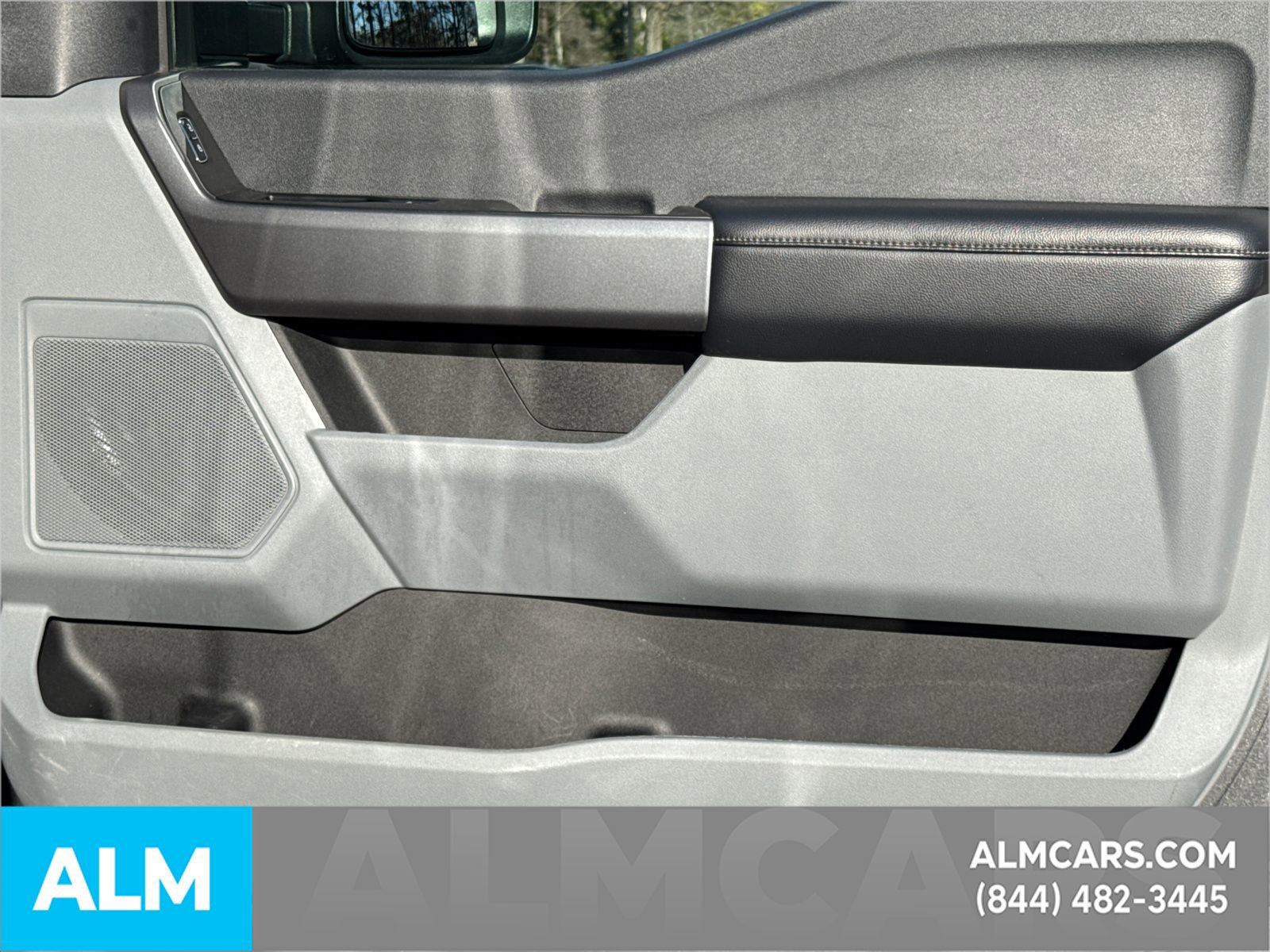 Used 2025 Ford F450 XLT w/ FX4 Off-Road Package image 16