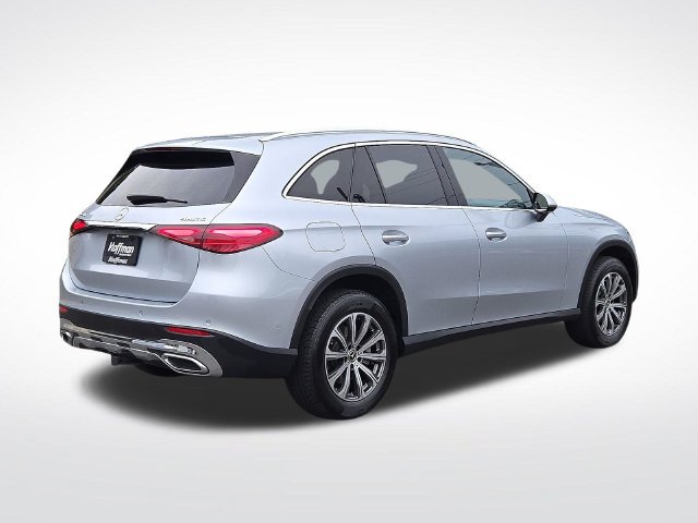 Used 2024 Mercedes-Benz GLC 300 4MATIC w/ Advanced USB Package image 6