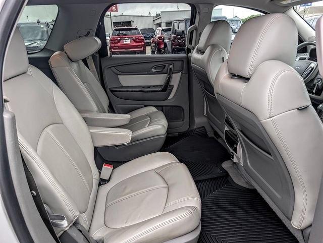 Used 2016 GMC Acadia SLT FWD image 14