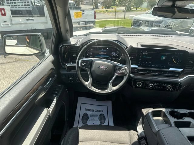Used 2023 Chevrolet Silverado 1500 LT Trail Boss w/ LPO, Dark Essentials Package AWD/4WD image 26