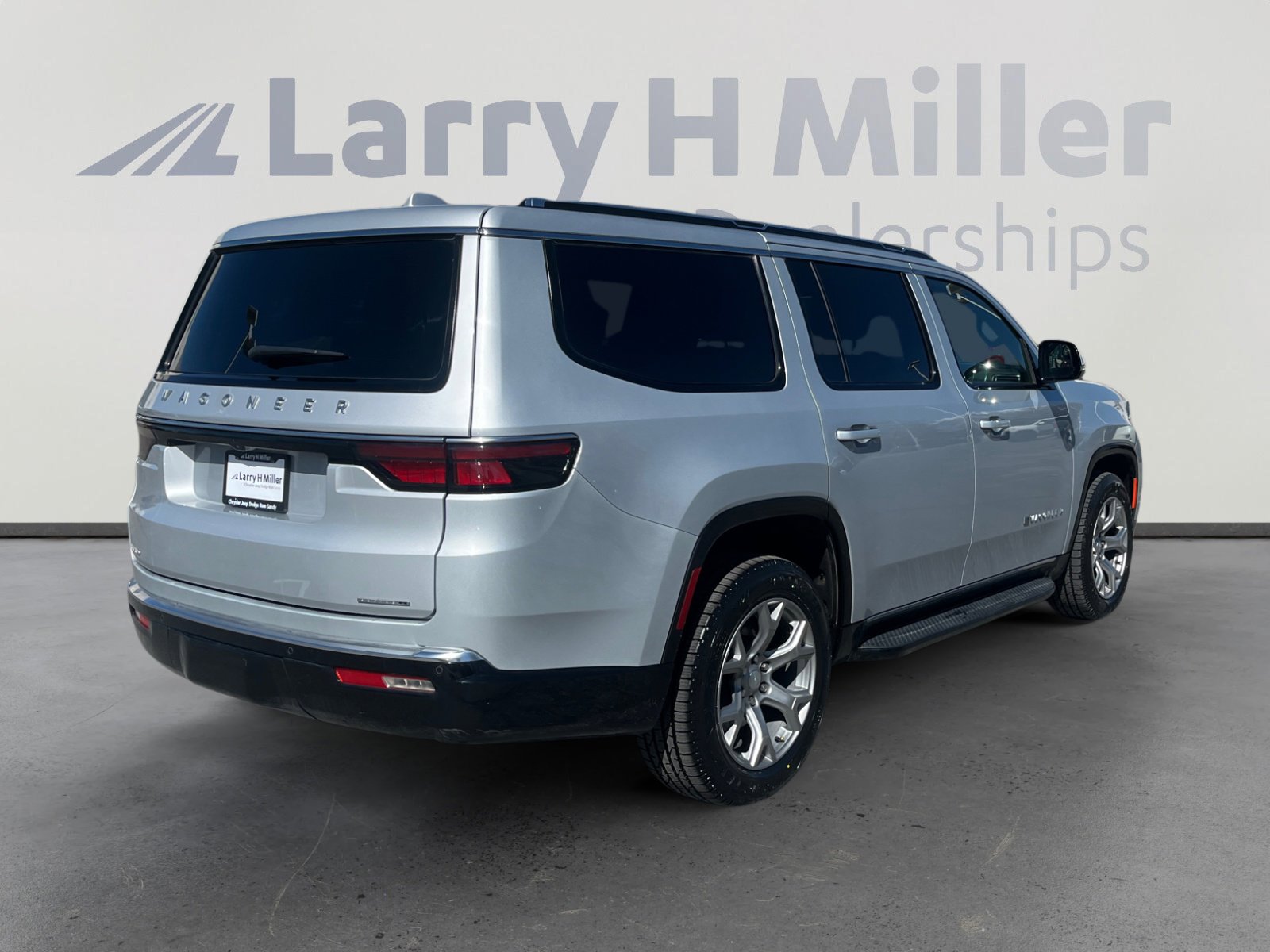 Used 2022 Jeep Wagoneer Series II image 5