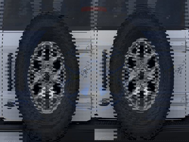 New 2025 Ford Bronco Badlands image 24