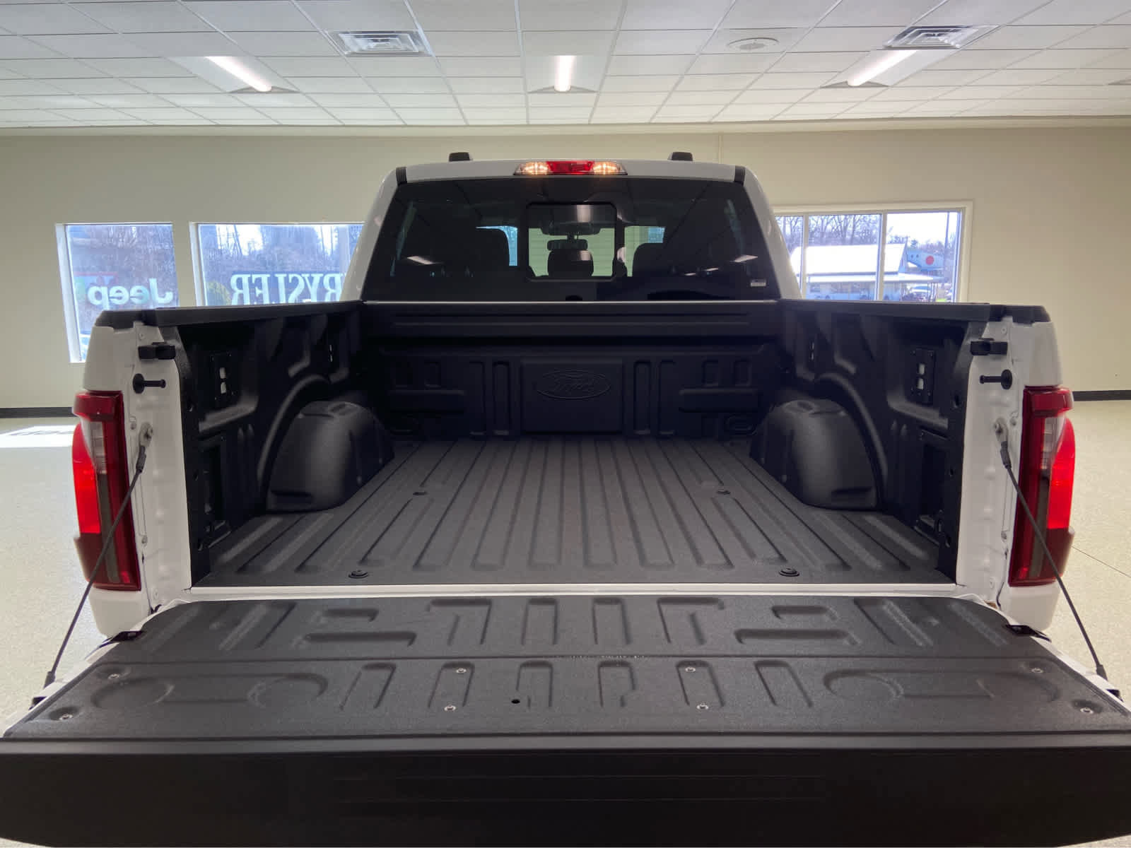 New 2026 Ford F150 XLT w/ Equipment Group 302A MID image 7