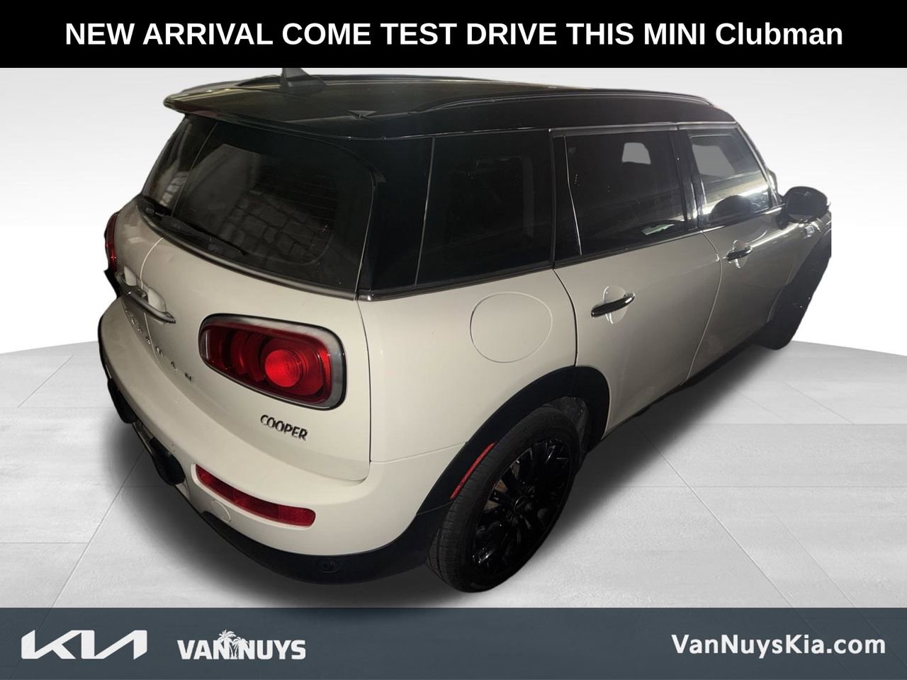 Used 2018 MINI Cooper Clubman image 5